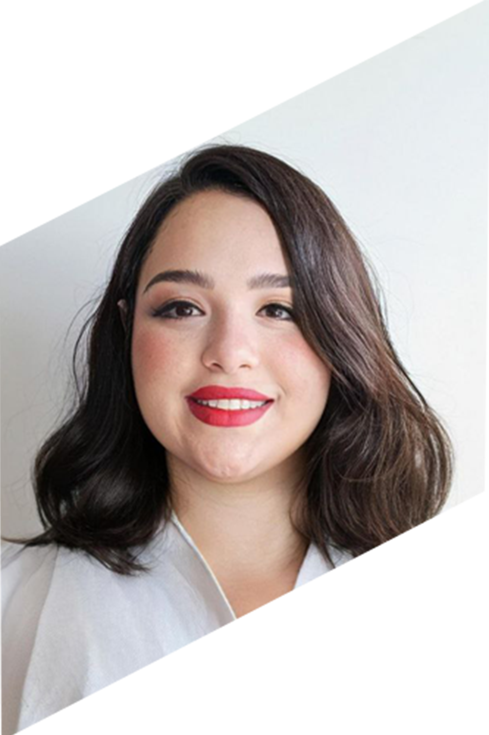 Genesis Castellanos, Paralegal en MGA Immigration Law